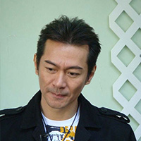 港台  江华